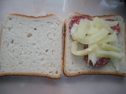 Sandviciuri imbricate in ou