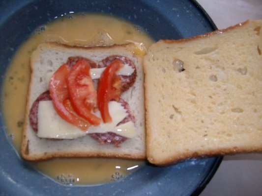 Sandviciuri imbricate in ou