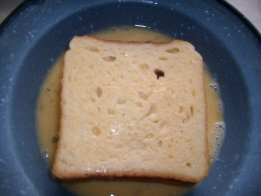 Sandviciuri imbricate in ou