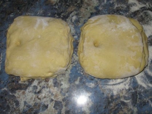 Placinta cu branza si marar