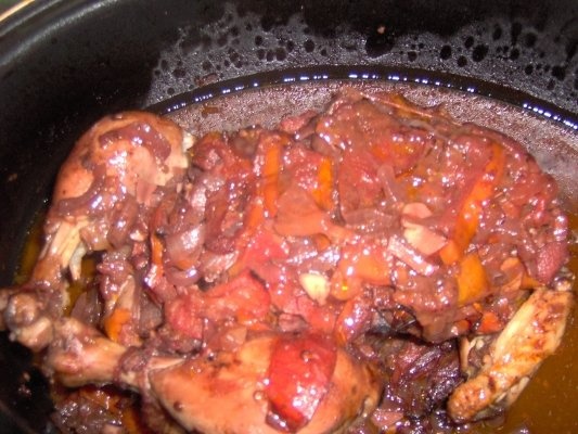 Pasare la cuptor cu rosii