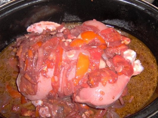 Pasare la cuptor cu rosii