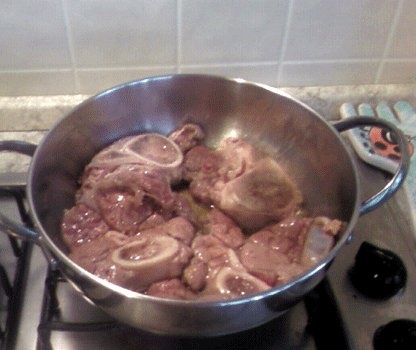 Osso Buco - carne cu legume