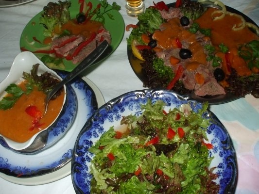 Limba rasol cu sos de rosii