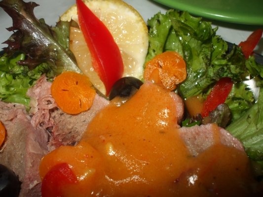 Limba rasol cu sos de rosii