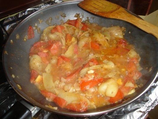 Ardei copti cu rosii