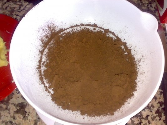 Biscuiti 'alb si negru'