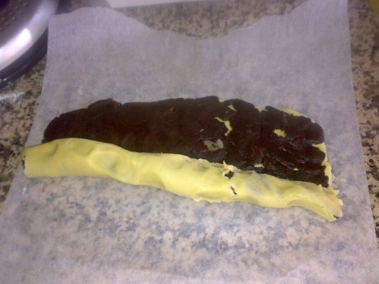 Biscuiti 'alb si negru'