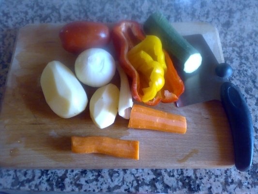 Ciorbita acra de cartofi