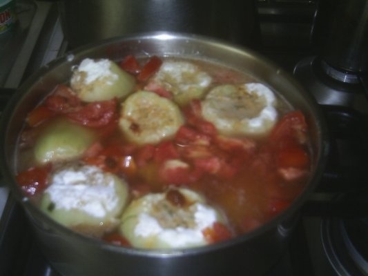 ARDEI UMPLUTI CU OREZ