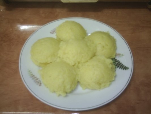 TOCANITA DE CEAPA CU CARNE