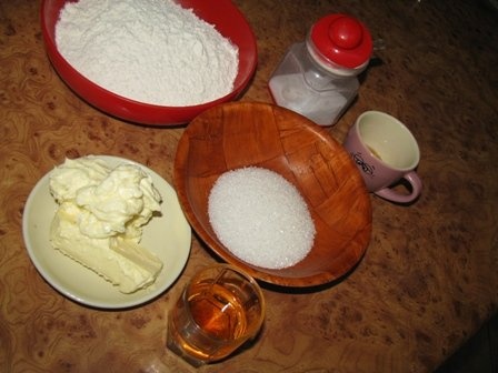 Prajitura cu pere si fistic