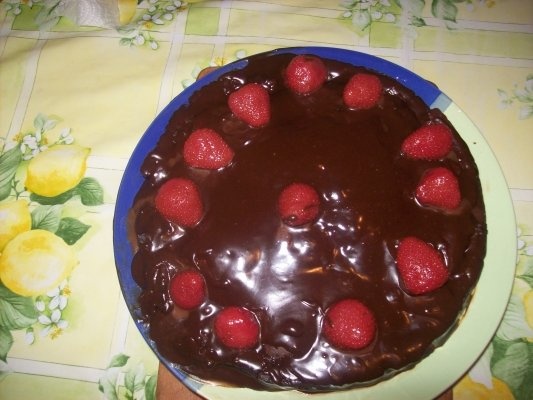 Tort de ciocolata