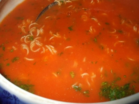 Supa de rosii cu dovlecei
