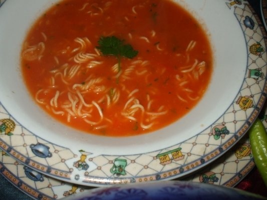 Supa de rosii cu dovlecei