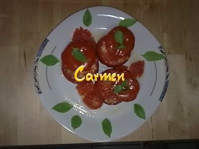 Rosii umplute cu sunca,cascaval si orez