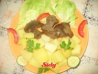 Ficatei cu cartofi si cu sos