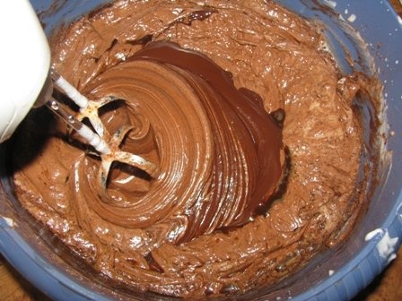 Tort Dobos cu alune de padure