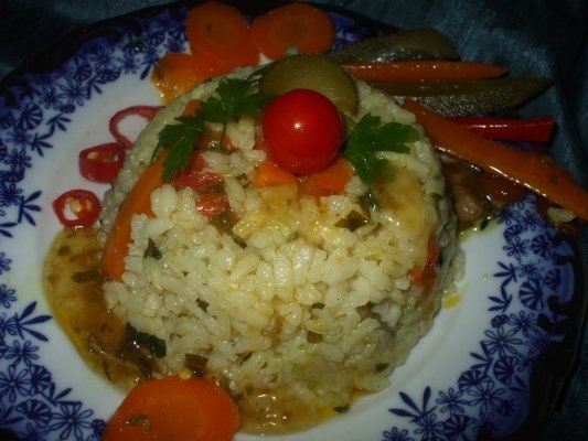 Pilaf de orez cu legume