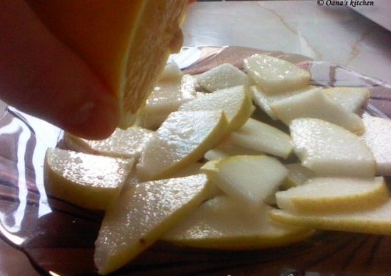 Mini tarte cu fructe (pere)