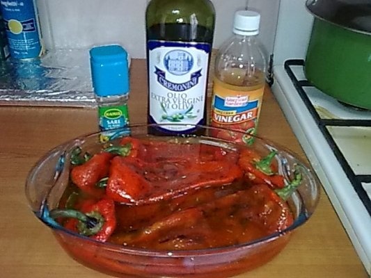 Salata de ardei capia copt