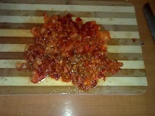 Salata de vinete cu ardei capia tocat in salata