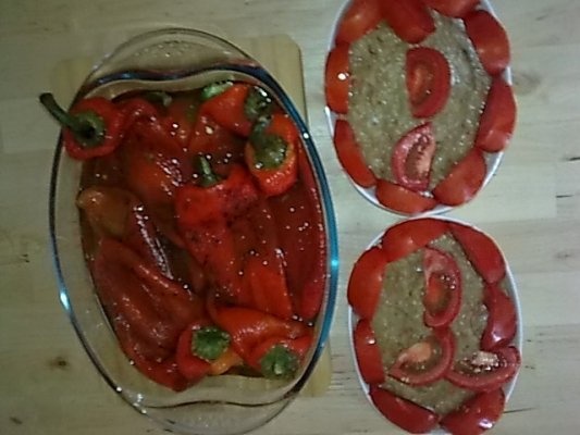 Salata de vinete cu ardei capia tocat in salata