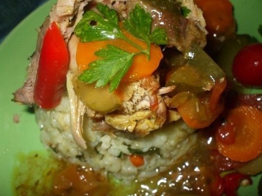 Ciolan rasol cu garnitura de orez si legume