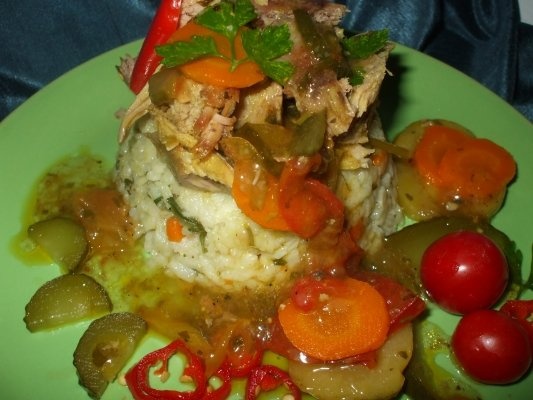 Ciolan rasol cu garnitura de orez si legume