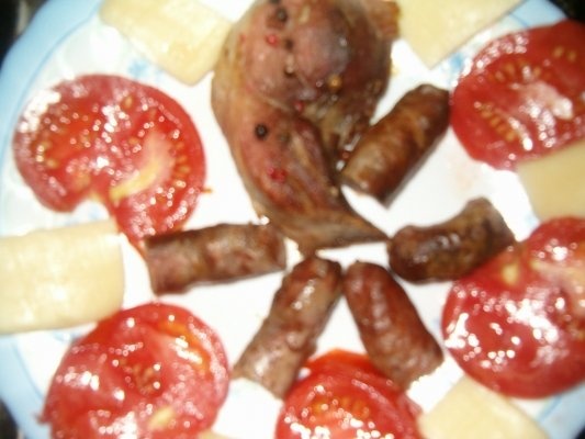 Pulpa de porc cu piper si carnati la cuptor