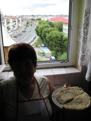 Placinta pe lespede,ca la noi in Ardeal