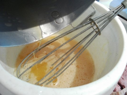 Rulada cu crema de pepene galben