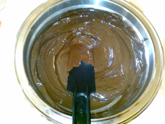 Tiramisu cu crema si  trufe de ciocolata