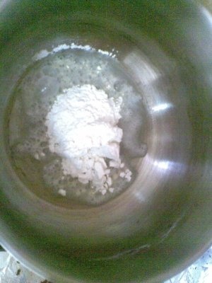 CIOCANELE DE PUI CU SOS DE SMANTANA