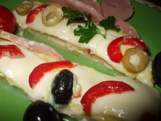 Specialitate cu cascaval si pasta de branza