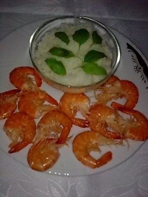 Cozi de creveti cu garnitura de orez