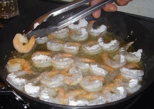 Creveti dulci picanti cu usturoi si cu orez(basmati)