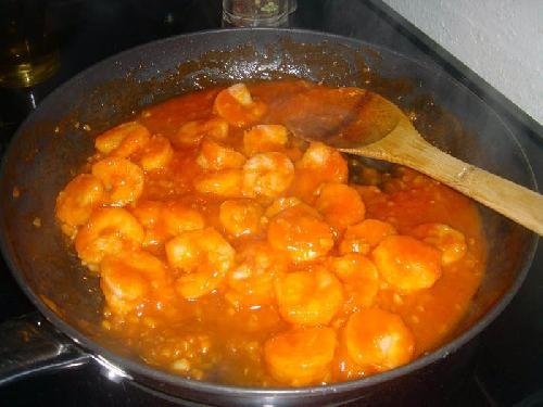 Creveti dulci picanti cu usturoi si cu orez(basmati)