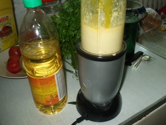 Sos rapid de usturoi Doina