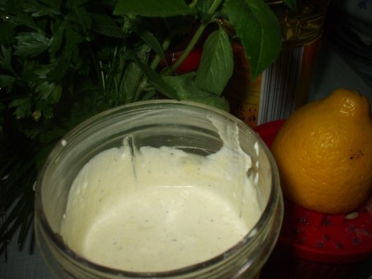 Sos rapid de usturoi Doina