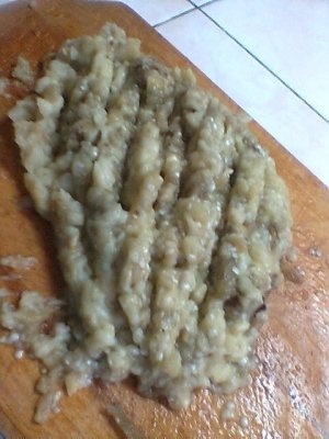 OCHIURI CU SALATA DE VINETE SI ARDEI KAPIA