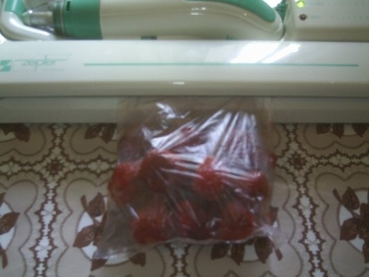 DIN CATEGORIA FRUCTE CONGELATE - CAPSUNE