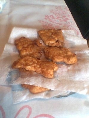 SNITEL DIN PIEPT DE PUI CU MURATURI