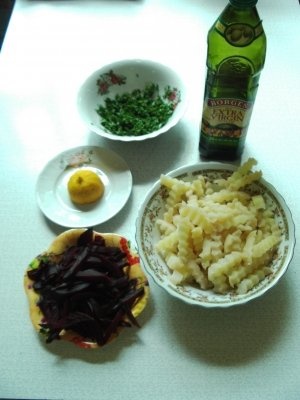 Salata de cartofi cu sfecla