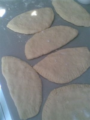 Placinte cu branza burduf