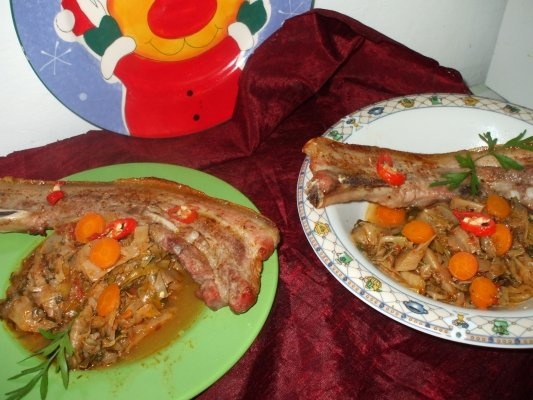 Varza dulce cu piept de porc