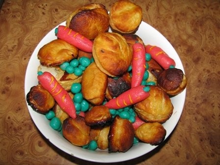 Cartofi cu mazare si morcovi la cuptor