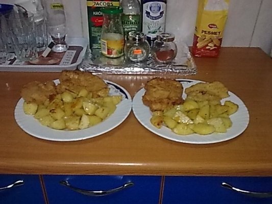 Snitele cu cartofi copti ca la Alba-Iulia.