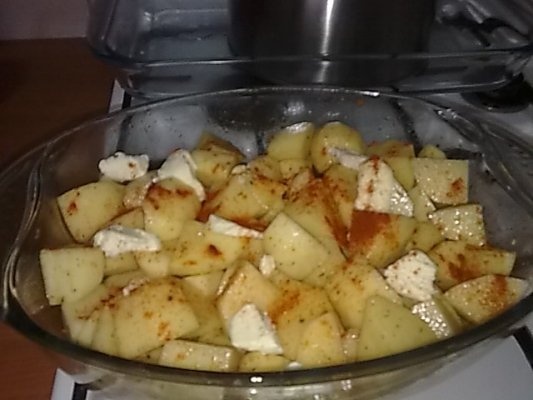 Snitele cu cartofi copti ca la Alba-Iulia.