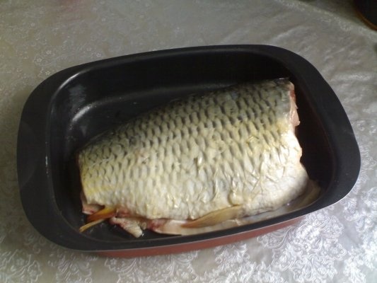 Crap cu legume la cuptor